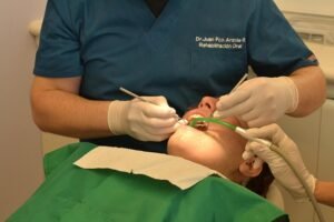 Maintaining oral health between check ups in North York
